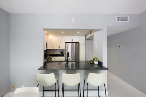900 River Reach Drive #425, Fort Lauderdale FL - photo 10 of 34
