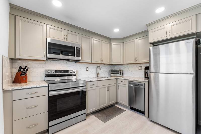2 bedroom Condominium at 340 NW 19th Street #2020, Boca Hills Condo, Boca Raton — photo 2