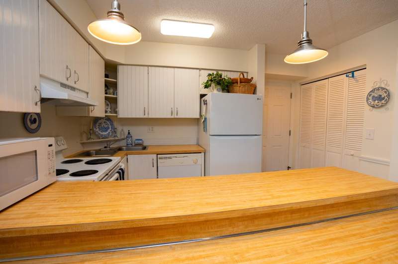 1 bedroom Condominium at 2400 S Ocean Drive #5414, Golf Villas, Fort Pierce — photo 4