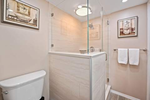 2874 Waterford Drive, Deerfield Beach FL - photo 18 of 26