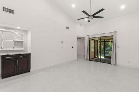 3789 Blue Ridge Road, West Palm Beach FL - photo 10 of 37