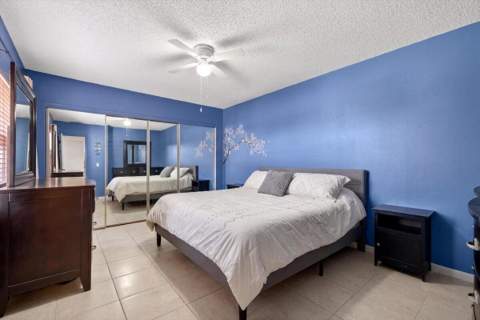 6351 Seven Springs Boulevard #B, Greenacres FL - photo 14 of 30