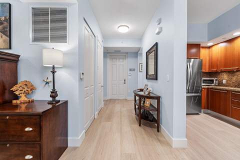 4445 El Mar Drive #2209, Lauderdale-By-The-Sea FL - photo 14 of 54
