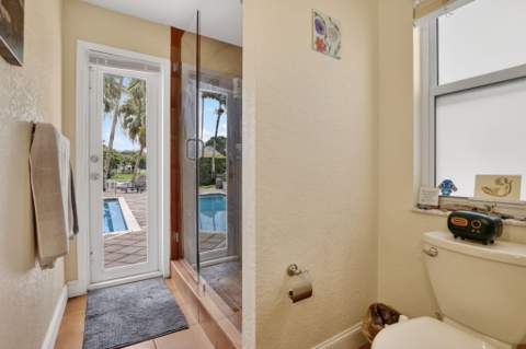 11380 Wayne Drive, Cooper City FL - photo 20 of 30
