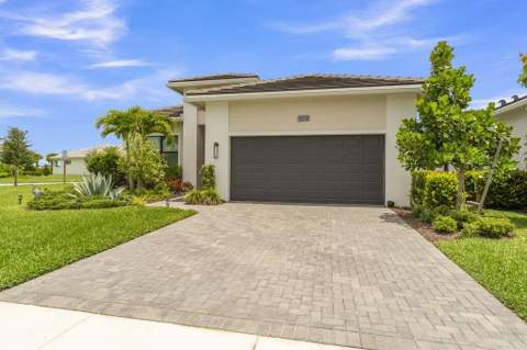 15665 Merritt Drive, Westlake FL - photo 16 of 52