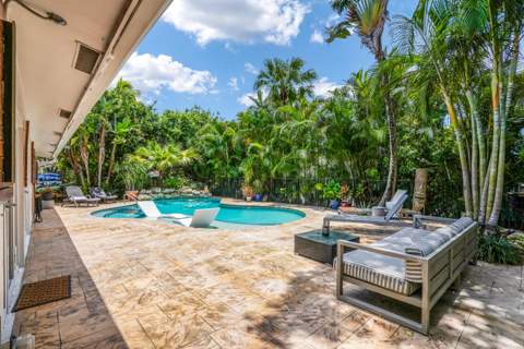 2400 N Riverside Drive, Pompano Beach FL - photo 13 of 41