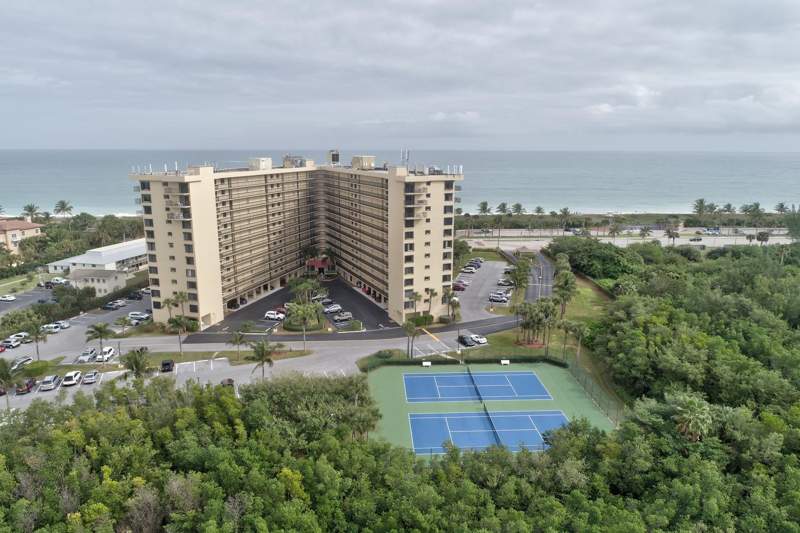 3 bedroom Condominium at 801 S Ocean Drive #701, Sea Pointe Towers Of Fort Pierce, A Condominium, Fort Pierce — photo 2