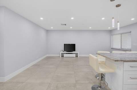6049 Vía Diana, Delray Beach FL - photo 14 of 47