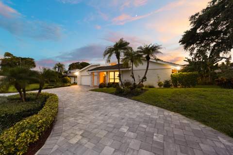 624 W Lakewoode Circle, Delray Beach FL - photo 8 of 105