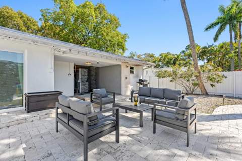 1812 SW 9th Street, Fort Lauderdale FL - photo 18 of 27