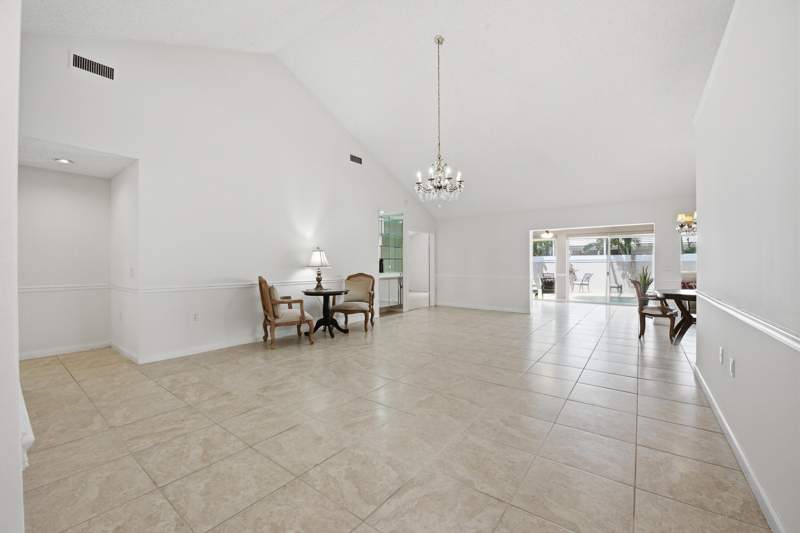 3 bedroom Single Family Residence at 2319 Saratoga Bay Drive, Saratoga Bay, West Palm Beach — photo 3