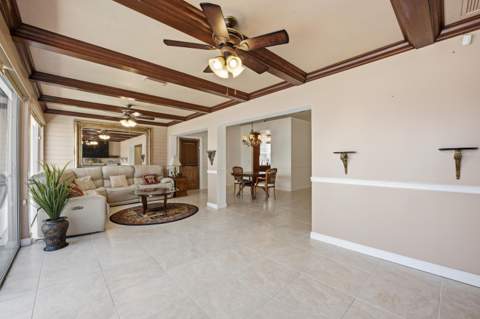 2319 Saratoga Bay Drive, West Palm Beach FL - photo 19 of 32
