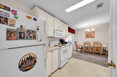 8029 Long Drive, Port St. Lucie FL - photo 10 of 29