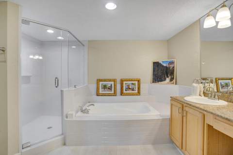 1501 E Broward Boulevard #705, Fort Lauderdale FL - photo 11 of 20