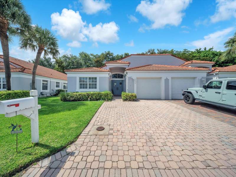 2 bedroom Villa at 8039 N Tranquility Lake Drive, Waterways At Delray Ph 1, Delray Beach — photo 2