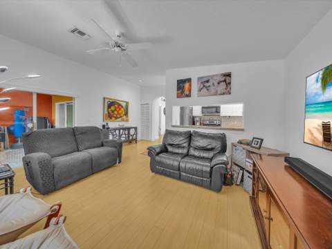 8039 N Tranquility Lake Drive, Delray Beach FL - photo 16 of 39