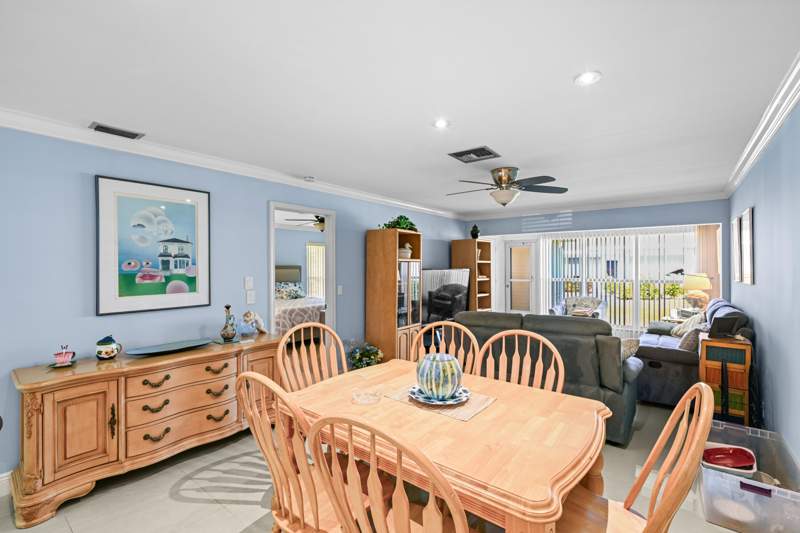 2 bedroom Condominium at 2730 SW 15th Street #3-a, Pines Of Delray Condo One,Two And Three, Delray Beach — photo 5