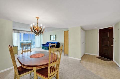301 Lake Shore Drive #809, Lake Park FL - photo 11 of 37
