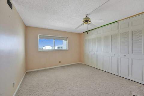 301 Lake Shore Drive #809, Lake Park FL - photo 22 of 37