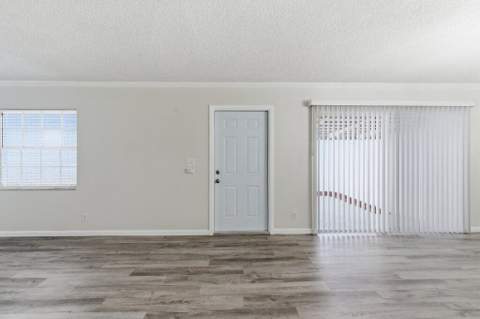 10098 S 42nd Drive, Boynton Beach FL - photo 10 of 46