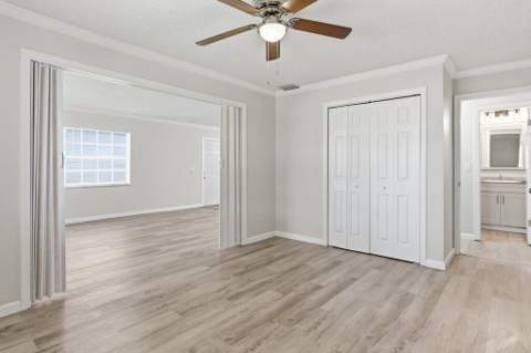 10098 S 42nd Drive, Boynton Beach FL - photo 9 of 46