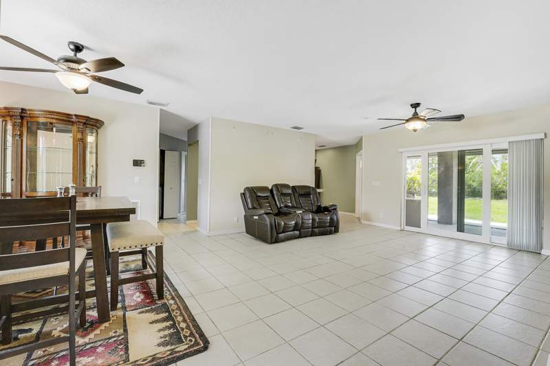 3 bedroom Single Family Residence at 12628 N 70th Pl Place, The Acreage, The Acreage — photo 3