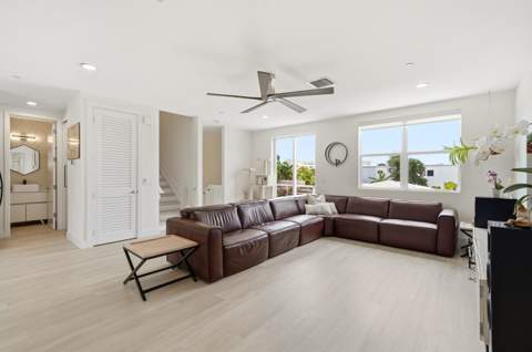 1210 NE 11th Avenue, Fort Lauderdale FL - photo 14 of 46