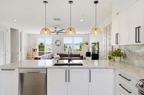 1210 NE 11th Avenue, Fort Lauderdale FL - photo 11 of 46