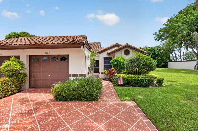 2 bedroom Villa at 6082 Waldwick Circle, Huntington Pointe, Delray Beach — photo 3