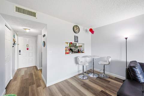 8840 Royal Palm Boulevard #206-7, Coral Springs FL - photo 9 of 24