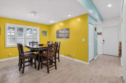 6082 Waldwick Circle, Delray Beach FL - photo 16 of 123