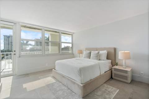 2800 E Sunrise Boulevard #4c, Fort Lauderdale FL - photo 18 of 49