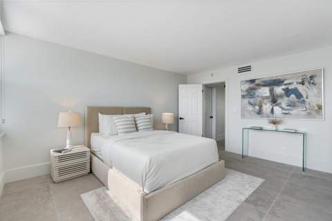 2800 E Sunrise Boulevard #4c, Fort Lauderdale FL - photo 19 of 49