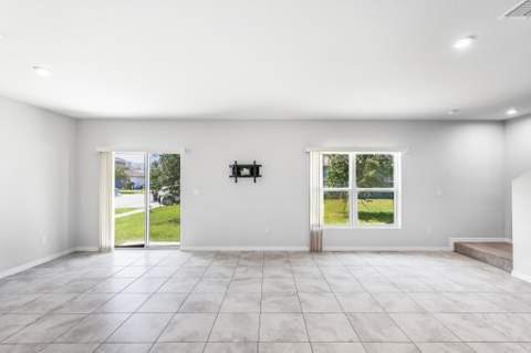 3351 Liberty Square Way, Fort Pierce FL - photo 7 of 40