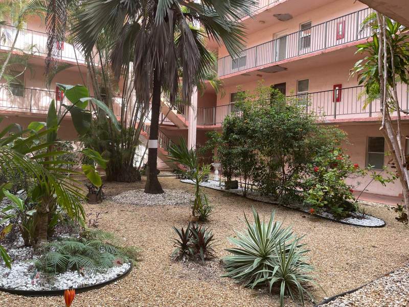 2 bedroom Condominium at 2851 Somerset Drive #111, Somerset No Five Condo, Oakland Park — photo 4