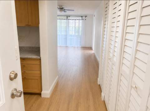 2851 Somerset Drive #111, Oakland Park FL - photo 24 of 26