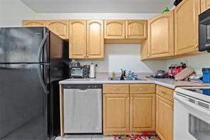 2 bedroom Condominium at 504 Gardens Drive #203, Gardens North, Pompano Beach — photo 4