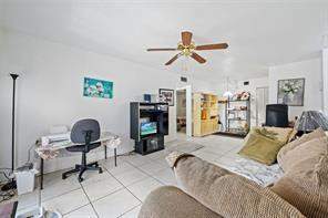 504 Gardens Drive #203, Pompano Beach FL - photo 6 of 31