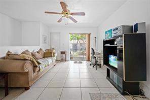 504 Gardens Drive #203, Pompano Beach FL - photo 7 of 31