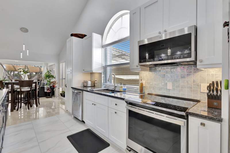 3 bedroom Single Family Residence at 2354 Saratoga Bay Drive, Saratoga Bay, West Palm Beach — photo 4