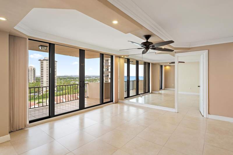 2 bedroom Condominium at 4200 N Ocean Drive #1-1404, Cote D'Azur, Singer Island — photo 4