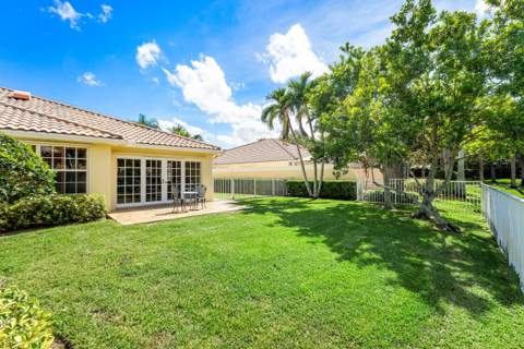 8413 Cozumel Lane, Wellington FL - photo 22 of 45