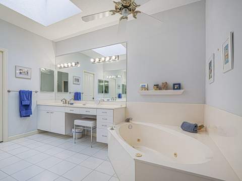 3390 SE Putnam Court, Stuart FL - photo 21 of 60