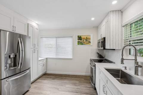 500 SE 8th Avenue, Deerfield Beach FL - photo 7 of 35