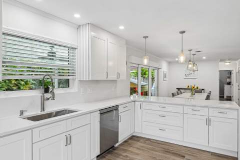500 SE 8th Avenue, Deerfield Beach FL - photo 6 of 35