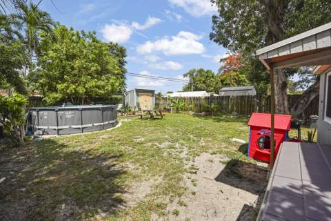 1657 Lauderdale Manor Drive, Fort Lauderdale FL - photo 15 of 16