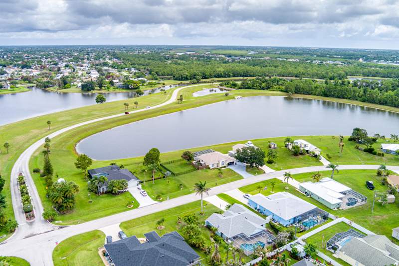 3 bedroom Single Family Residence at 3398 SE East Snow Road, Southbend Manor, Port St. Lucie — photo 5