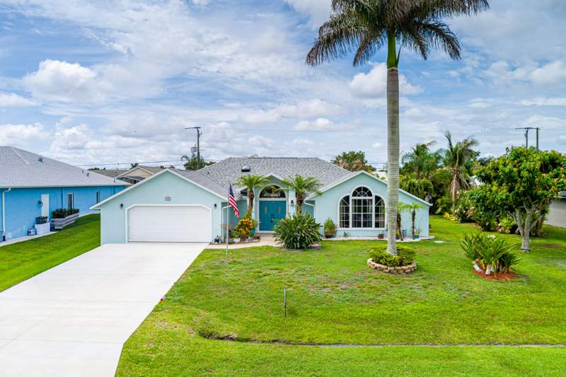3 bedroom Single Family Residence at 3398 SE East Snow Road, Southbend Manor, Port St. Lucie — photo 3