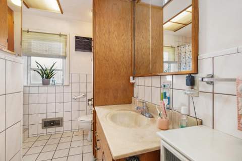 821 Omar Road, West Palm Beach FL - photo 15 of 35