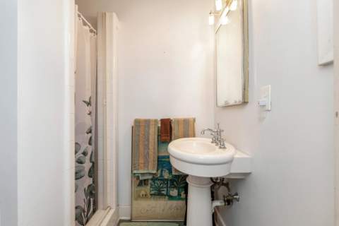 821 Omar Road, West Palm Beach FL - photo 16 of 35